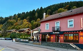 Logis Hotel Les Chatelmines